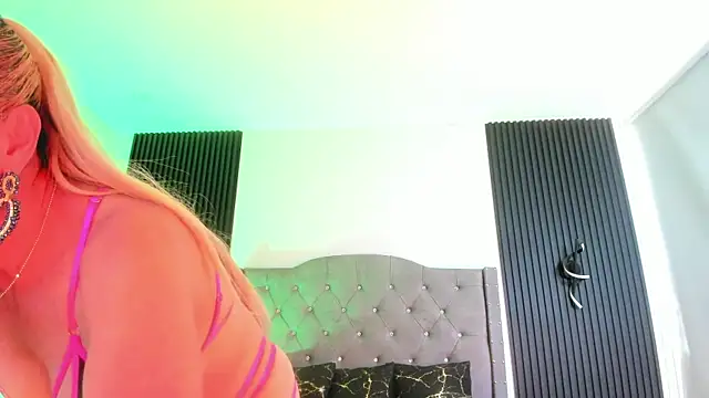 AnastasiaTaylor  online show from July 24, 2026, 8:05 pm