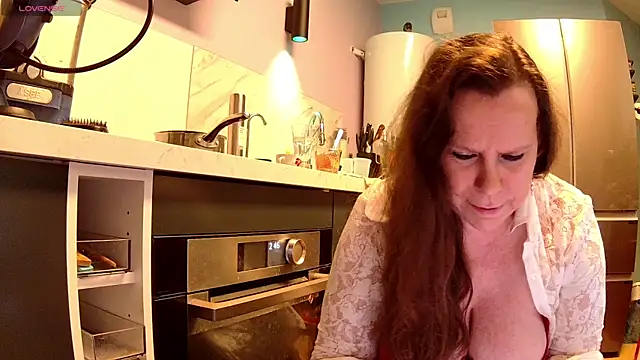 Snapshot of Endrocleia chatting on February 28, 2026, 1:49 am Endrocleia online show from February 28, 2026, 1:49 am