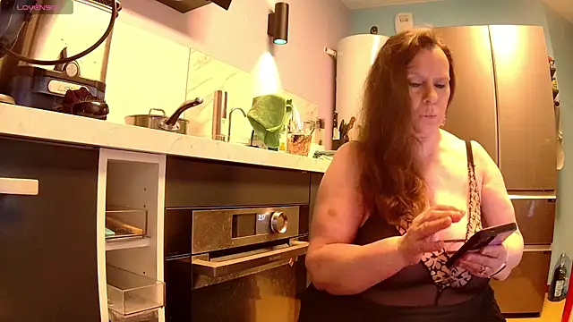 Snapshot of Endrocleia chatting on March 10, 2026, 1:20 am Endrocleia online show from March 10, 2026, 1:20 am