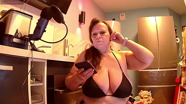 Endrocleia online show from July 16, 2026, 11:02 pm