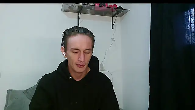 Dan Yagami online show from March 12, 2025, 4:02 pm