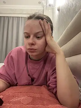 wrenlie online show from December 16, 2025, 2:49 am