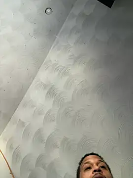 rayyymack online show from March 7, 2025, 2:01 pm