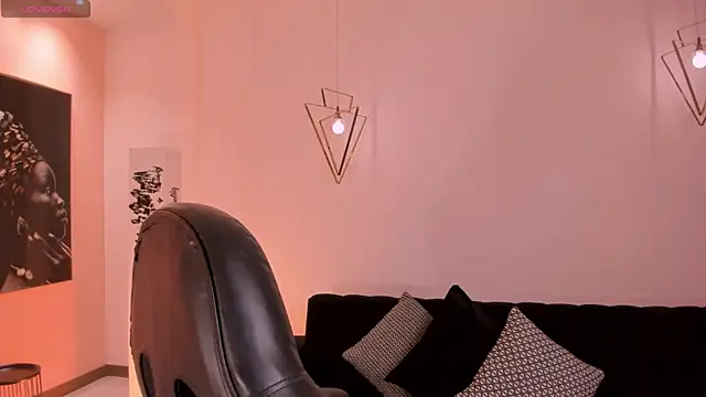 ValeriaRiveraX online show from October 4, 2025, 3:52 am