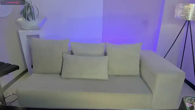 Snapshot of MariaHerrera_ chatting on June 25, 2026, 1:03 am MariaHerrera online show from June 25, 2026, 1:03 am