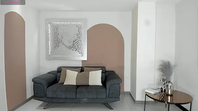 Snapshot of MariaHerrera_ chatting on July 20, 2026, 1:24 am MariaHerrera online show from July 20, 2026, 1:24 am