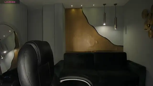 KatieStonne online show from March 17, 2026, 11:24 am