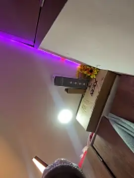 valen natasha online show from January 31, 2026, 9:24 pm