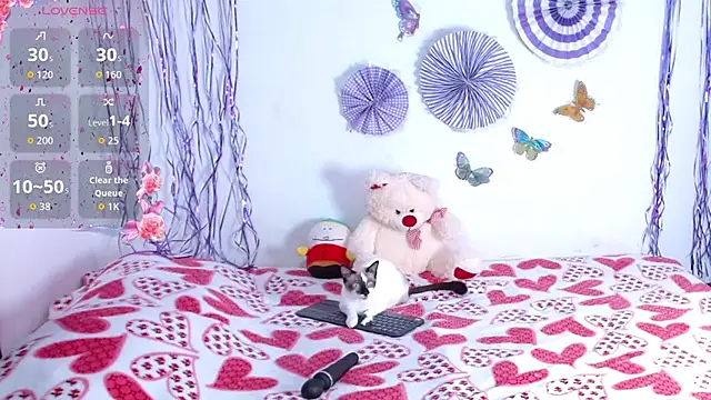 valen natasha online show from November 14, 2025, 10:35 pm