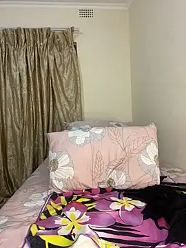 HornyxLadie online show from October 9, 2025, 11:27 pm