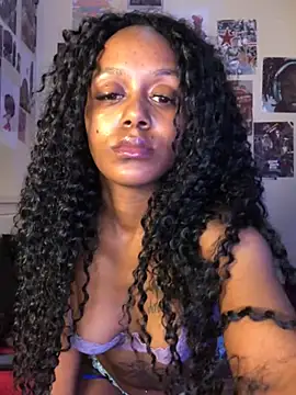 naughtybitches5 online show from July 29, 2026, 5:28 am