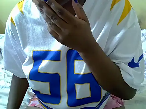 prettylacey3 online show from June 10, 2026, 9:16 pm
