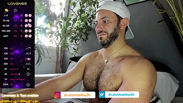 arielenbsas online show from March 21, 2025, 11:44 am