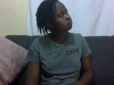 Sweetcecie01 online show from March 14, 2026, 9:10 pm