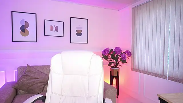 Anybuny online show from August 3, 2026, 11:49 am