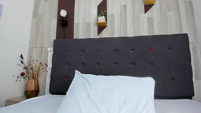 Anastasiapriest online show from September 25, 2025, 11:49 am