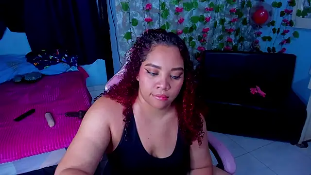 AngelaCoffee online show from June 13, 2026, 1:25 am
