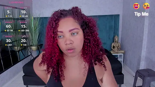 Snapshot of AngelaCoffee chatting on June 26, 2026, 1:44 am AngelaCoffee online show from June 26, 2026, 1:44 am