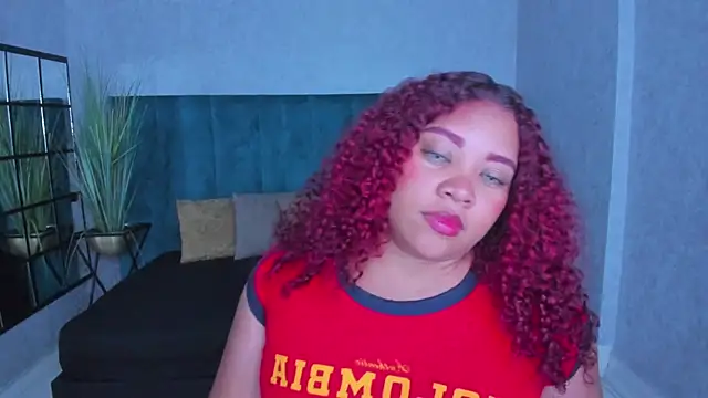 Snapshot of AngelaCoffee chatting on June 28, 2026, 2:40 am AngelaCoffee online show from June 28, 2026, 2:40 am