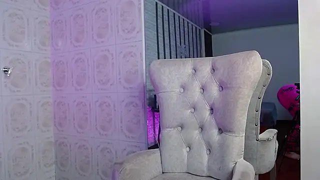 Sophy wm online show from October 22, 2025, 4:12 am