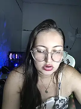 Snapshot of dani123unica chatting on June 4, 2026, 10:36 pm dani123unica online show from June 4, 2026, 10:36 pm