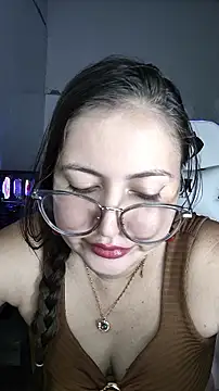 Snapshot of dani123unica chatting on July 10, 2026, 10:43 pm dani123unica online show from July 10, 2026, 10:43 pm