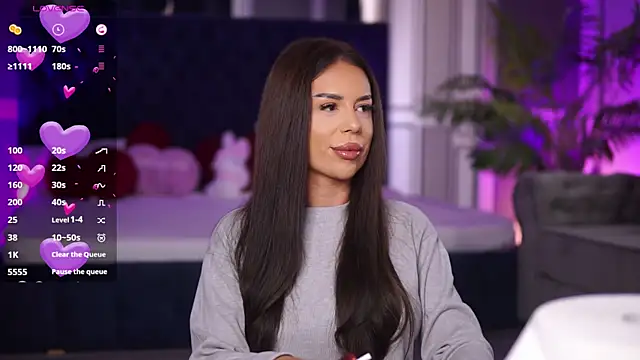 MissKiarra online show from September 25, 2025, 6:41 am