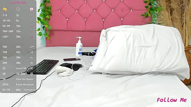 arisha hot online show from November 21, 2025, 11:20 am