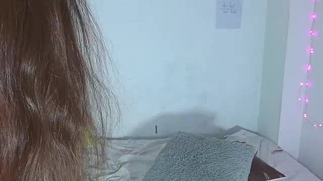 auroraa sexy online show from March 19, 2025, 2:46 pm