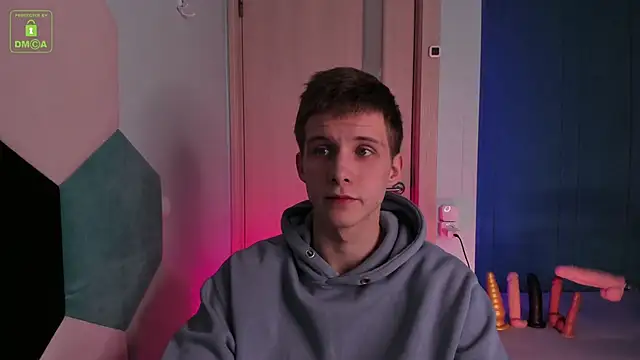 MarkGWalker online show from February 12, 2025, 4:33 am