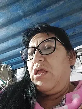 Snapshot of clarita_01 chatting on June 16, 2026, 11:43 am clarita 01 online show from June 16, 2026, 11:43 am
