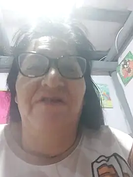 clarita 01 online show from July 13, 2026, 10:58 am