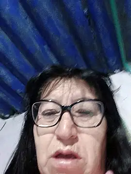Snapshot of clarita_01 chatting on June 4, 2026, 10:31 am clarita 01 online show from June 4, 2026, 10:31 am