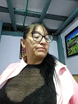 clarita 01 online show from November 26, 2025, 12:38 pm