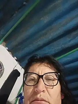 Snapshot of clarita_01 chatting on June 12, 2026, 10:02 am clarita 01 online show from June 12, 2026, 10:02 am