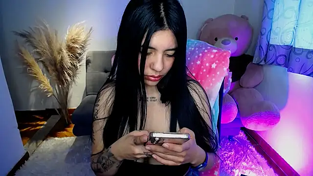Snapshot of Alin_Aly chatting on July 8, 2026, 3:02 pm Alin Aly online show from July 8, 2026, 3:02 pm