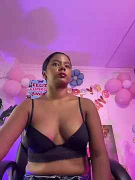 JANYLOVE   online show from June 25, 2026, 10:53 am