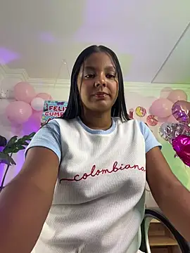 JANYLOVE   online show from June 18, 2026, 11:04 am