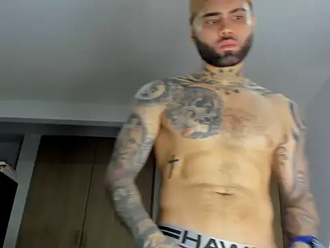 Snapshot of Eroxxx1327 chatting on February 22, 2026, 6:27 am Eroxxx1327 online show from February 22, 2026, 6:27 am