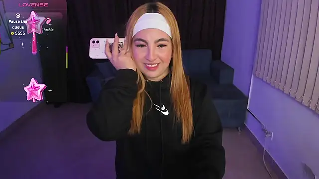 SusyAmis online show from September 10, 2025, 3:27 am