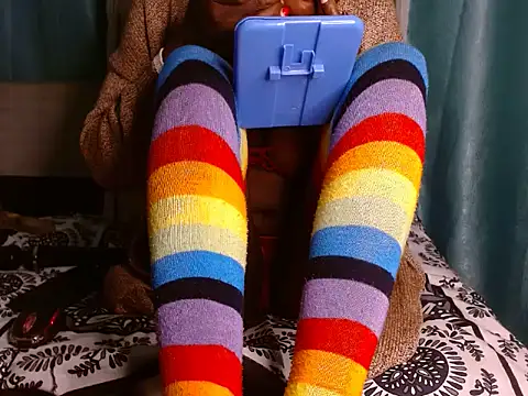 lavishh linds online show from November 16, 2025, 10:20 am