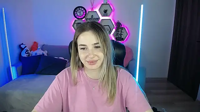 SabrinViolet online show from September 24, 2025, 8:10 am