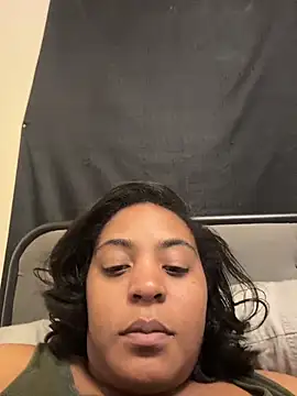 prettlovely14 online show from March 27, 2026, 1:03 am