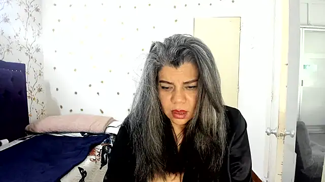vikyadams online show from July 6, 2026, 10:55 am