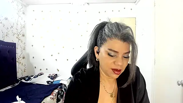 vikyadams online show from July 5, 2026, 6:20 am