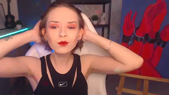 FascinatingEyess online show from March 19, 2025, 2:59 am