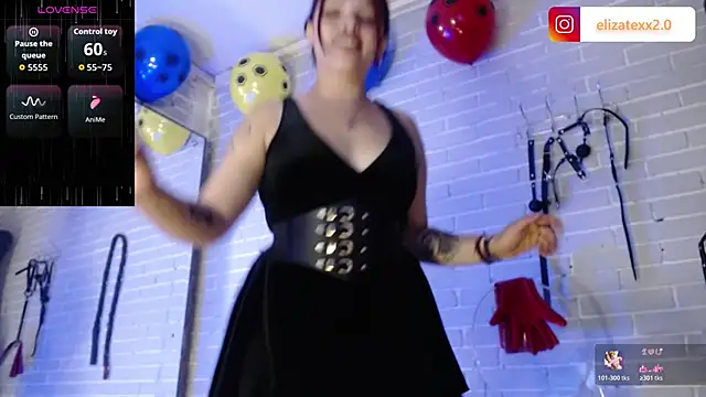 elizatexx online show from June 6, 2026, 4:34 pm
