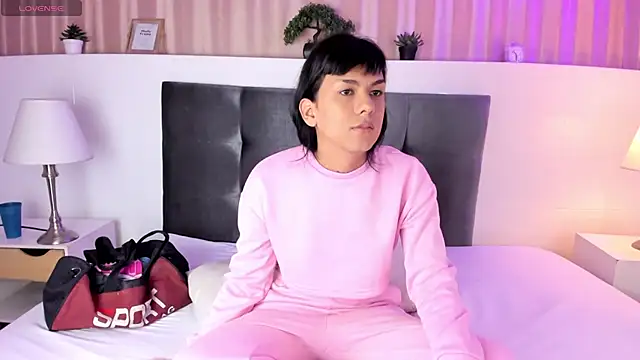 Snapshot of yossi_peach_cute chatting on July 20, 2026, 4:31 am yossi peach cute online show from July 20, 2026, 4:31 am