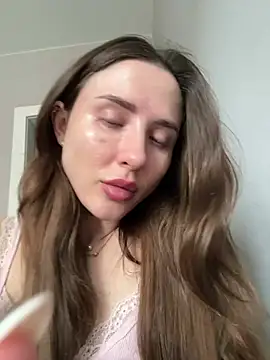 Snapshot of Jullia_Carter chatting on April 1, 2026, 10:05 am Jullia Carter online show from April 1, 2026, 10:05 am