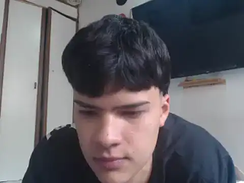masterdaniel88 online show from March 4, 2025, 1:38 pm